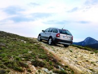 Skoda Octavia Scout photo