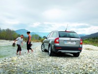 Skoda Octavia Scout photo