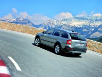 Skoda Octavia Scout photo