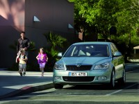 Skoda Octavia 2008 photo