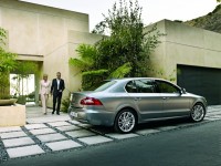 Skoda Superb 2008 photo